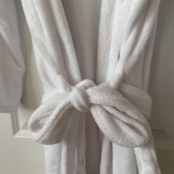 Montblanc White Unisex Bathrobe Super Soft Plush NWT One size - Picture 5 of 8